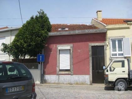 Casas a venda - Fotos para Maia-Casa para restauro em Pedrouços, Maia (04203)