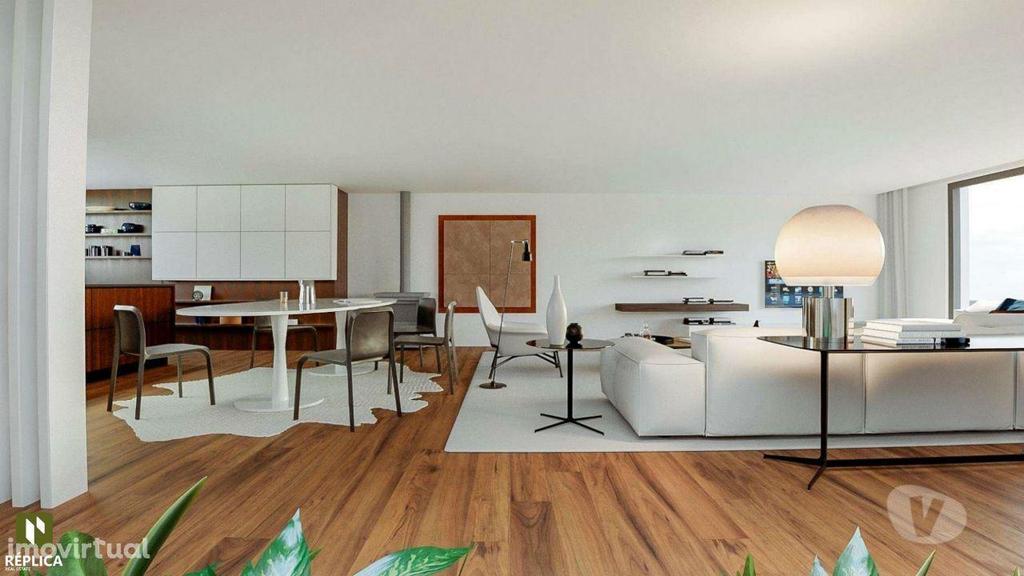 Apartamentos a venda Vila Nova de Gaia - Fotos para Moradia T4 C Piscina Aquecida junto ás Praias-Canidelo (468)