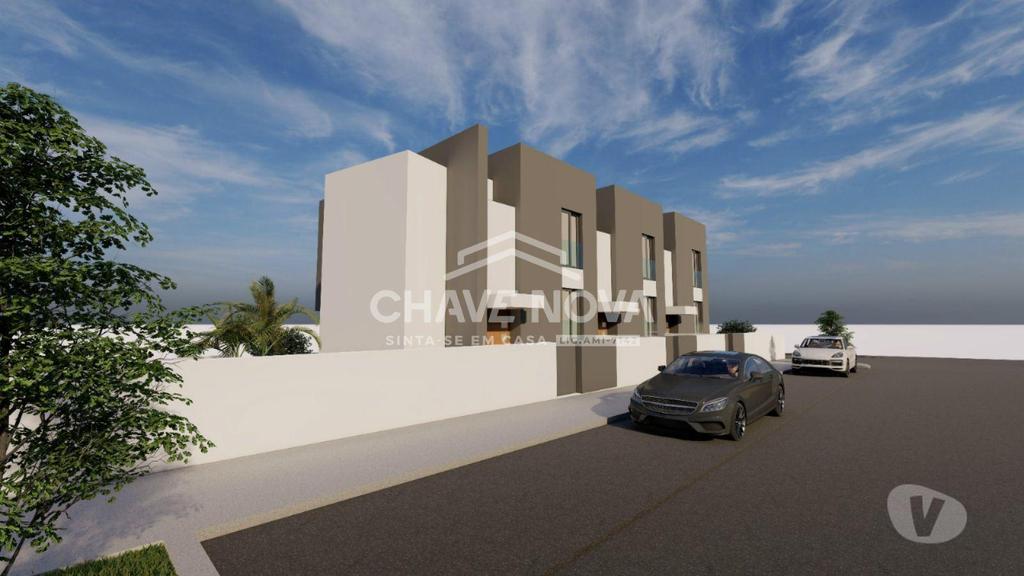 Apartamentos a venda Vila Nova de Gaia - Fotos para Vila-nova-de-gaia-Moradia em Banda V3 Nova na Madalena (GN 01863)