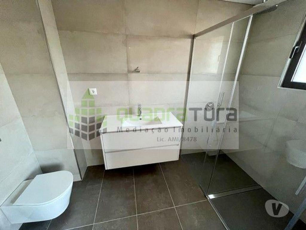 Apartamentos a venda Porto - Fotos para Porto-Apartamentos T2 Boavista Suite c Varanda (ED 10053)