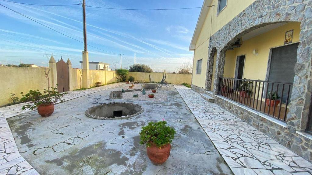Apartamentos a venda Palmela - Fotos para Palmela-MORADIA EM ARRAIADOS PINHAL NOVO (259)