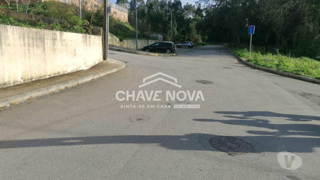 Terrenos Gondomar - Fotos para Terreno para construção de moradia de 4 frentes 2 moradias