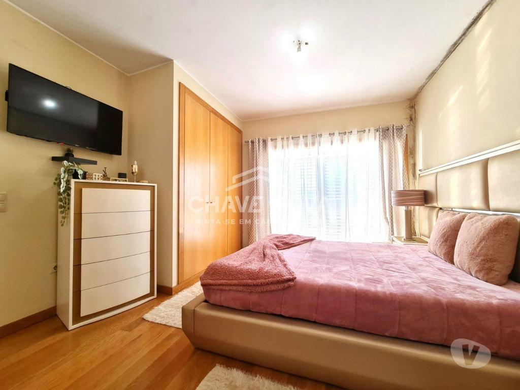 Apartamentos a venda Matosinhos - Fotos para Matosinhos-Moradia Geminada T4 em Leça do Balio (ERM 00001)