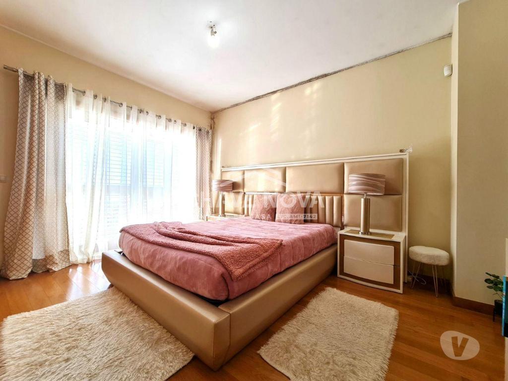 Apartamentos a venda Matosinhos - Fotos para Matosinhos-Moradia Geminada T4 em Leça do Balio (ERM 00001)