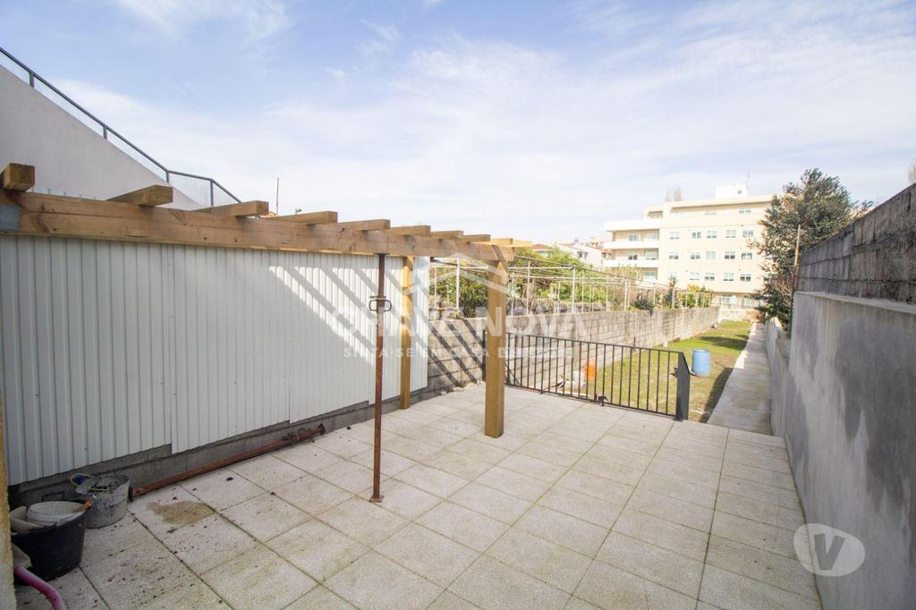 Apartamentos a venda Porto - Fotos para Porto-Moradia T3 - Zona Boavista (PRTBV 00290)