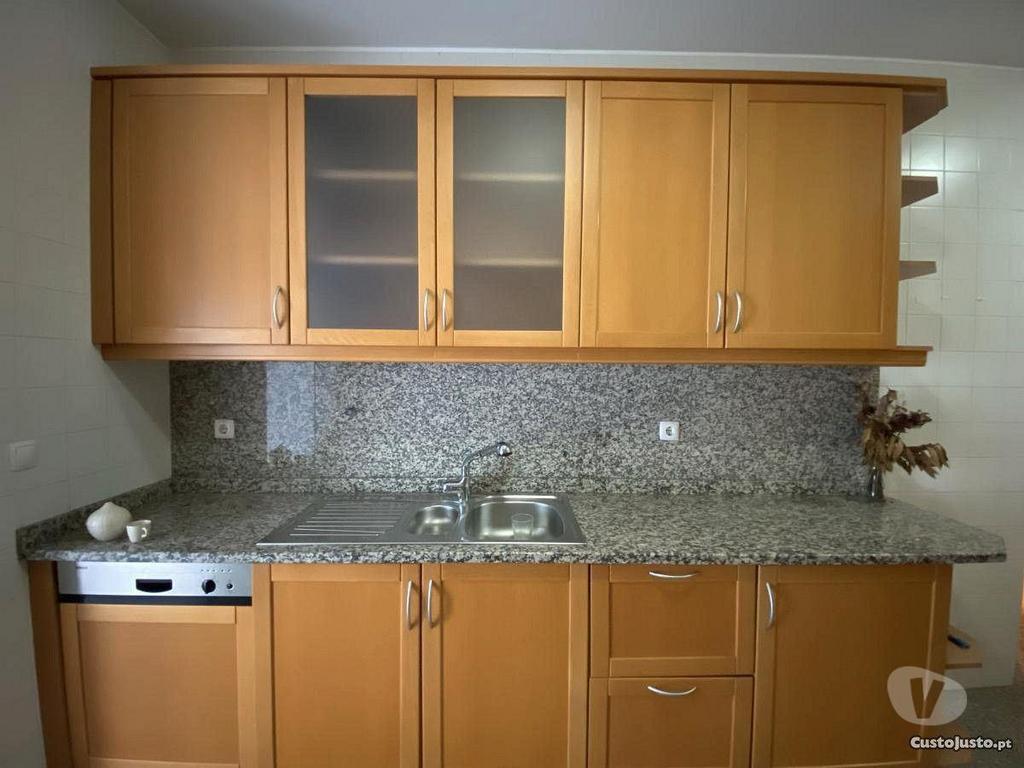 Imóveis para alugar Matosinhos - Fotos para Excelente T1 Equipado Terraço Lugar Duplo Garagem Leça da...