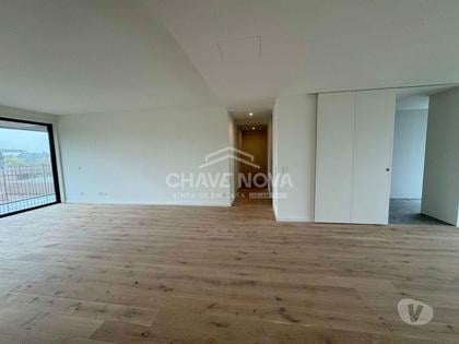 Casas para vender - Fotos para T4 Novo c Terraço, Último Piso, Empreendimento TERRA CONDOMÍNIO