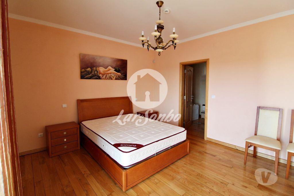 Apartamentos a venda Barcelos - Fotos para Barcelos-Moradia individual com investimento (265-M-01451)