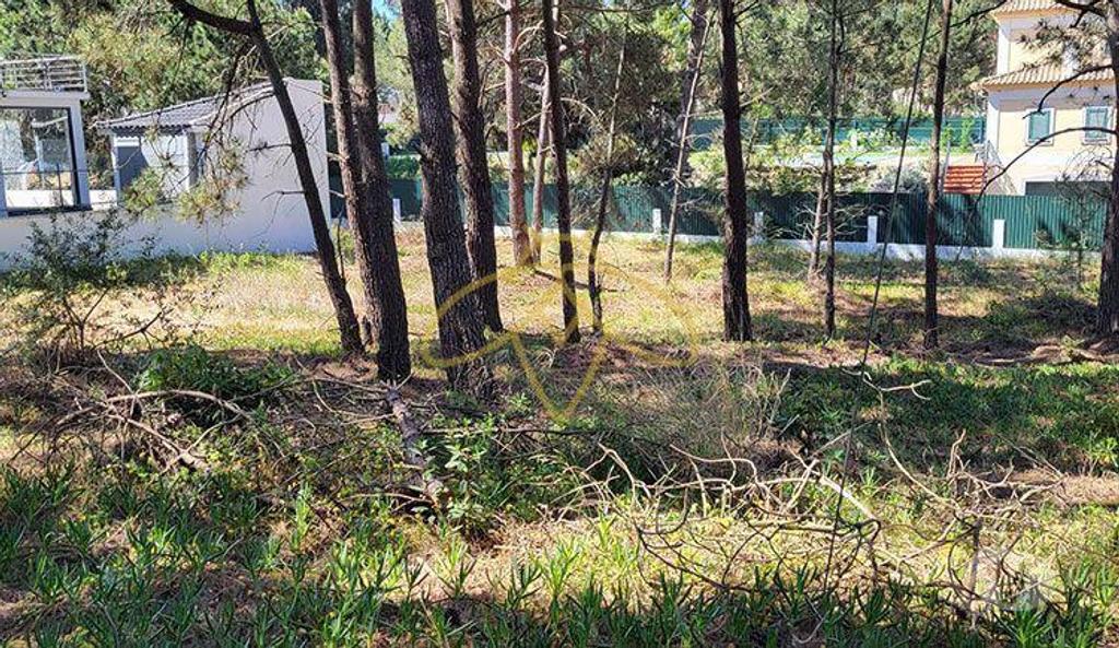 Comprar Loja Sesimbra - Fotos para Venda - Terreno Urbano - Lagoa de Albufeira - Sesimbra