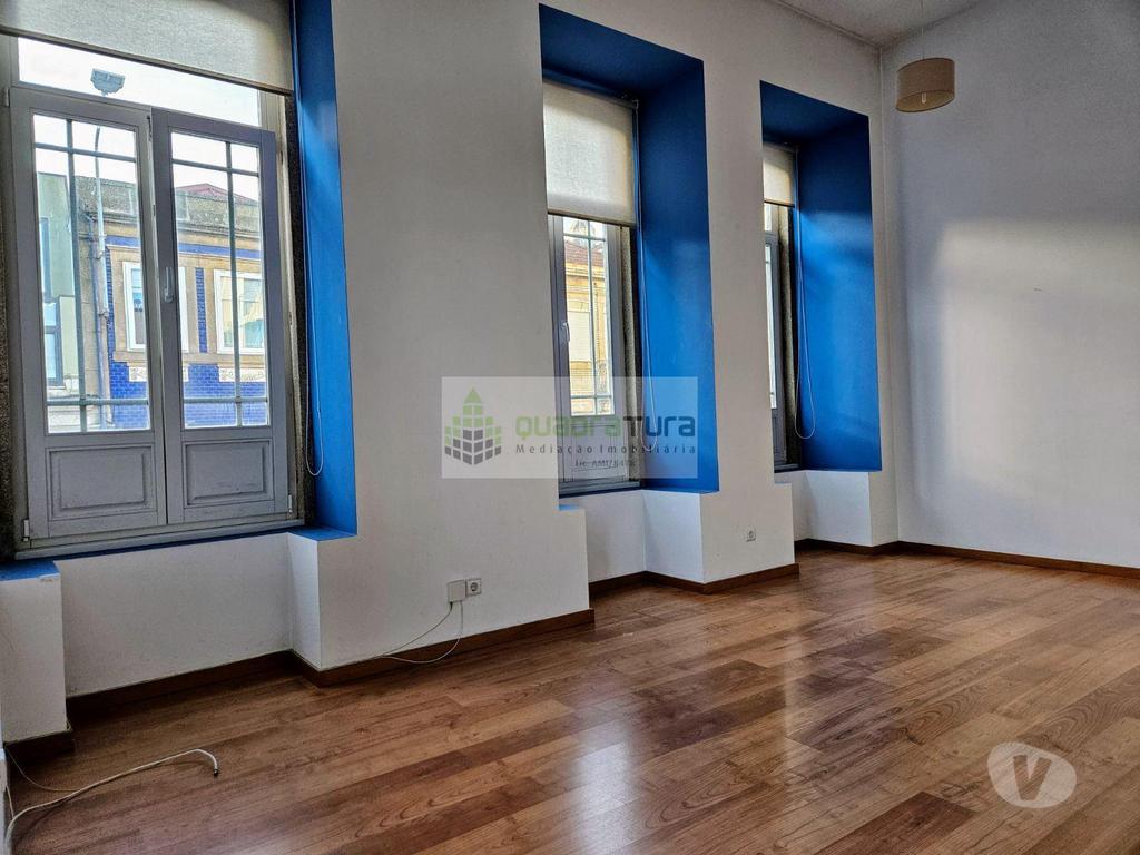 Apartamentos a venda Porto - Fotos para Apartamento T1 Costa Cabral Condomínio fechado Lugar de