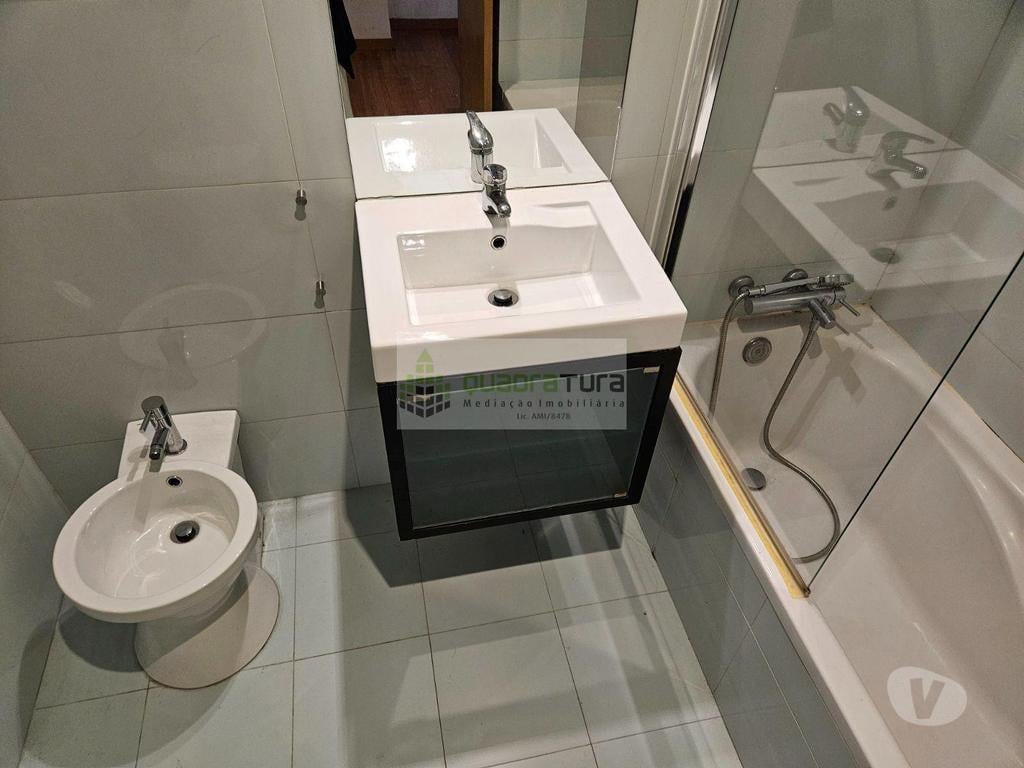 Apartamentos a venda Porto - Fotos para Apartamento T1 Costa Cabral Condomínio fechado Lugar de