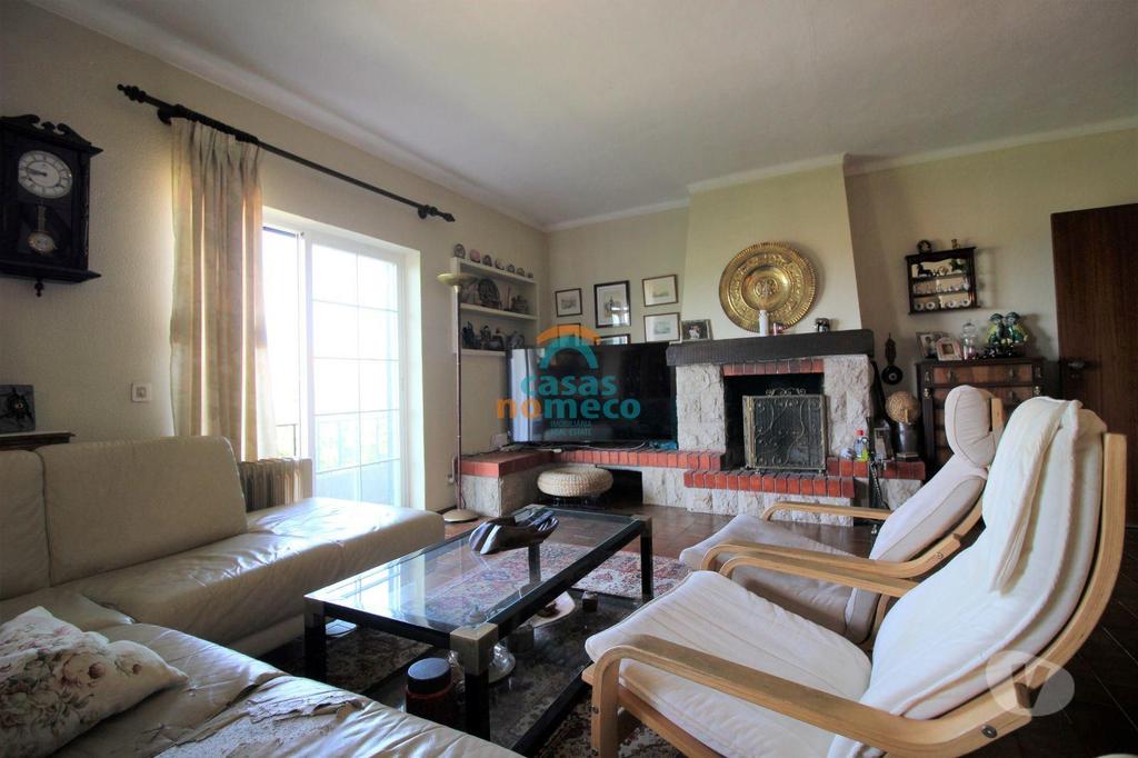 Apartamentos a venda Sesimbra - Fotos para Moradia isolada, 3 pisos com ótimas áreas. Vista panorâmica da