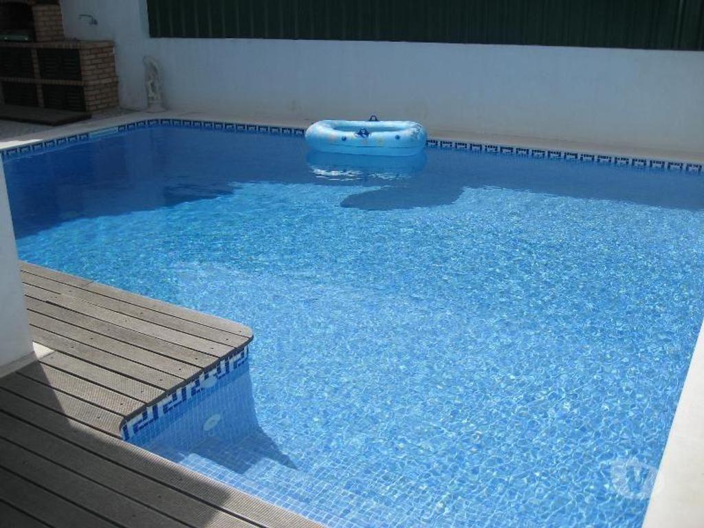 Apartamentos a venda Sesimbra - Fotos para Moradia de 5 ass. com piscina, a 5 minutos das praias do Meco,
