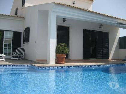 Imóveis para venda - Fotos para Moradia de 5 ass. com piscina, a 5 minutos das praias do Meco,