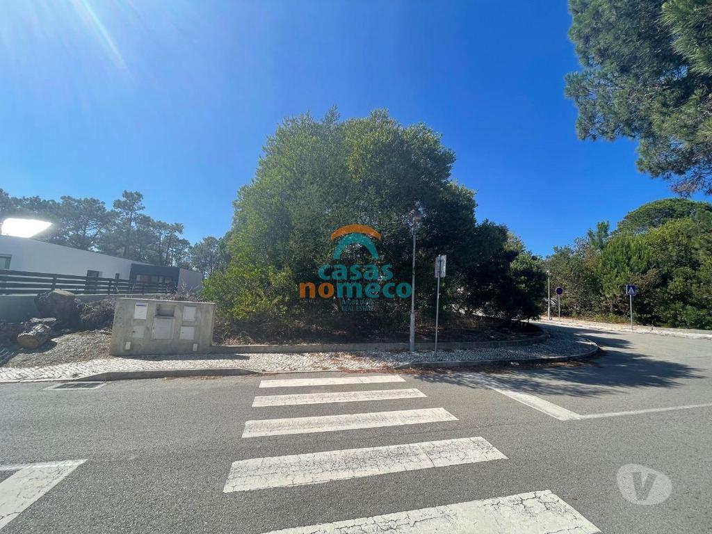 Terrenos Sesimbra - Fotos para Lagoa de Albufeira - Lote para moradia isolada, de gaveto, com 3