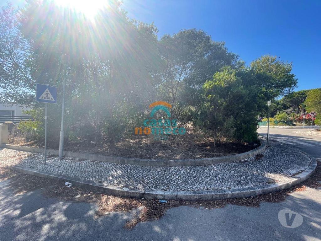 Terrenos Sesimbra - Fotos para Lagoa de Albufeira - Lote para moradia isolada, de gaveto, com 3