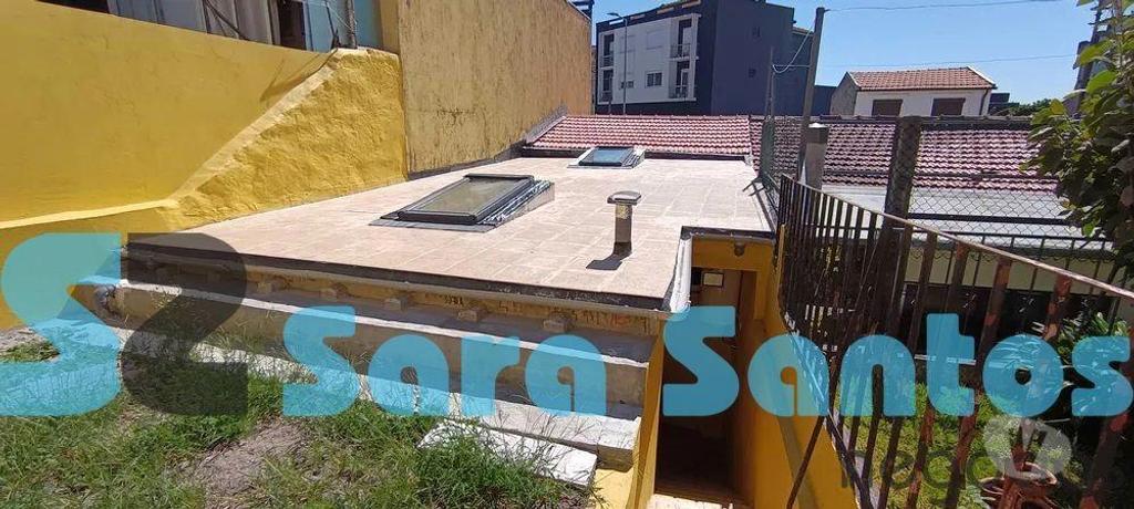 Apartamentos a venda Porto - Fotos para Moradia Térrea T2 Renovada com quintal e anexos- Porto (SS0654)