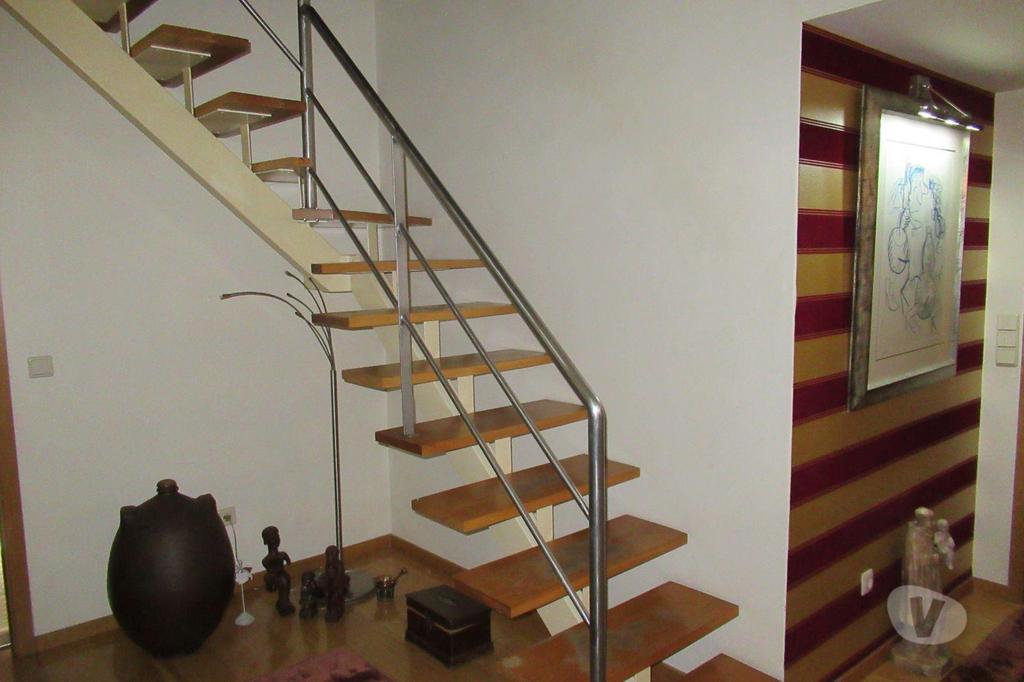 Apartamentos a venda Entroncamento - Fotos para Entroncamento-DUPLEX T4. ELEVADOR. GARAGEM. (2693)