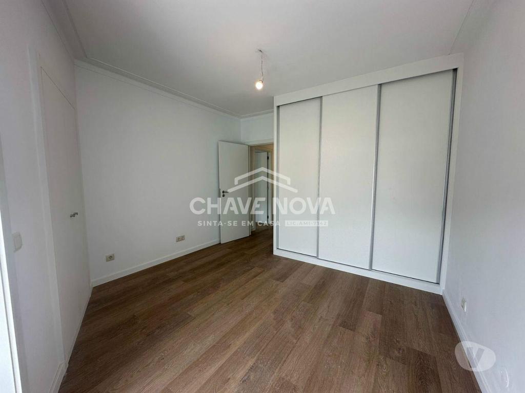 Apartamentos a venda Vila Nova de Gaia - Fotos para Apartamento T2+1 Renovado c Garagem Box no Centro de Gaia