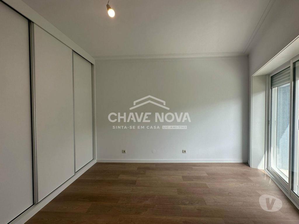Apartamentos a venda Vila Nova de Gaia - Fotos para Apartamento T2+1 Renovado c Garagem Box no Centro de Gaia