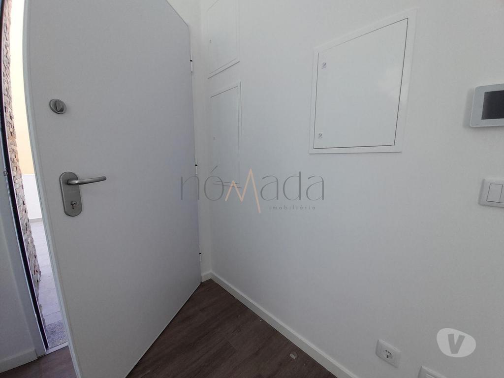 Apartamentos a venda Seixal - Fotos para Fantástica moradia localizada no bairro de Valadares, Seixal
