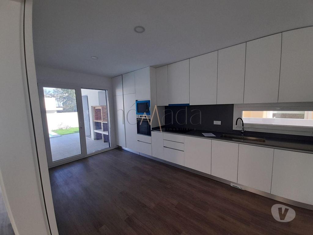 Apartamentos a venda Seixal - Fotos para Fantástica moradia localizada no bairro de Valadares, Seixal