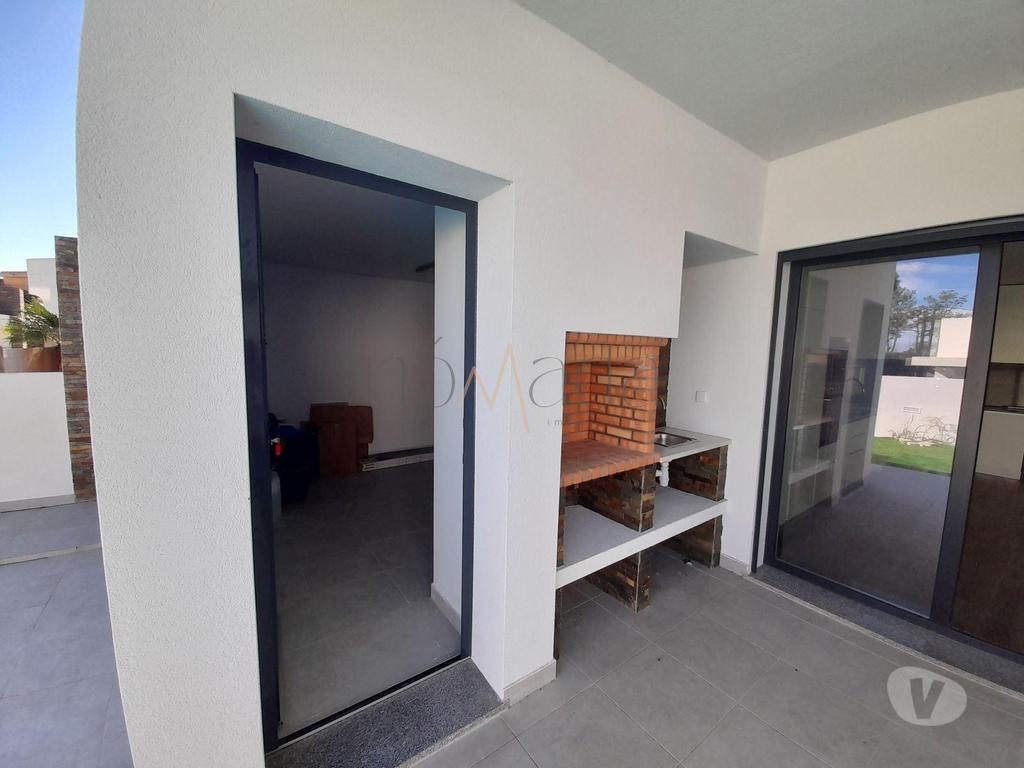 Apartamentos a venda Seixal - Fotos para Fantástica moradia localizada no bairro de Valadares, Seixal