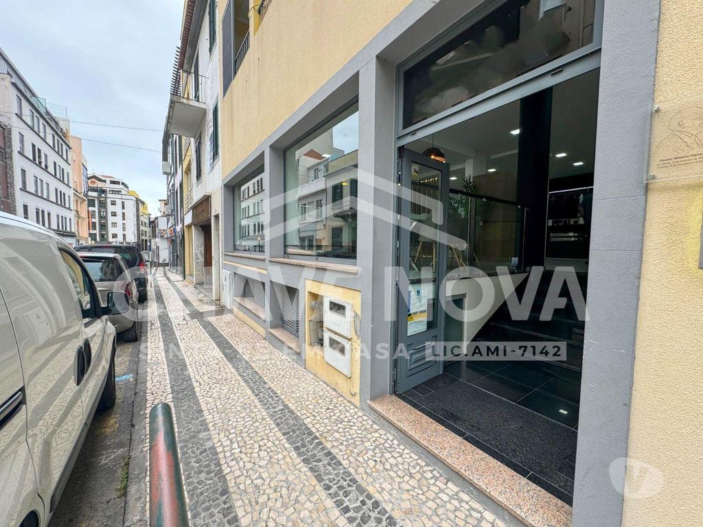 Comprar Loja Funchal - Fotos para Loja Comercial no Centro Funchal (Santa Luzia)