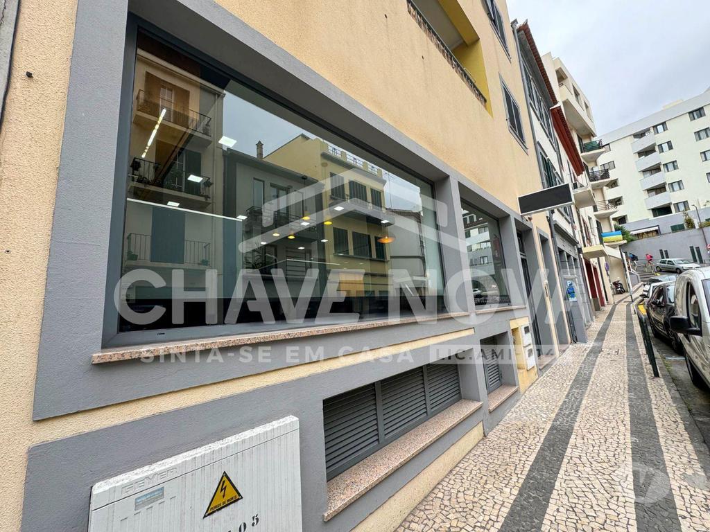 Comprar Loja Funchal - Fotos para Loja Comercial no Centro Funchal (Santa Luzia)