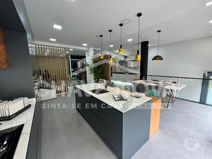 Venda Loja - Fotos para Loja Comercial no Centro Funchal (Santa Luzia)