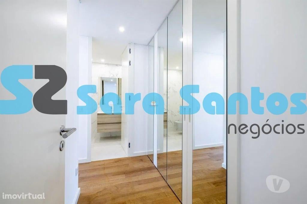 Apartamentos a venda Vila Nova de Gaia - Fotos para T3 Novo Luxo Vista Rio com 3 Suites e Garagem Box 2 carros-Vila