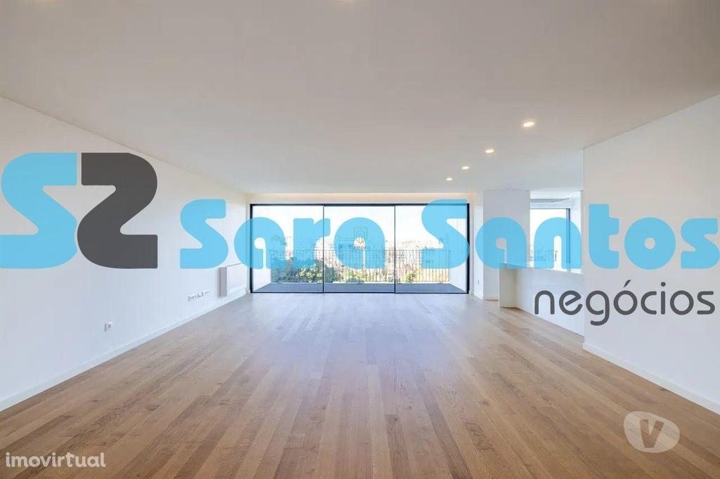 Apartamentos a venda Vila Nova de Gaia - Fotos para T3 Novo Luxo Vista Rio com 3 Suites e Garagem Box 2 carros-Vila