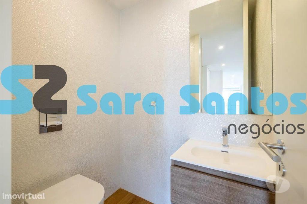 Apartamentos a venda Vila Nova de Gaia - Fotos para T3 Novo Luxo Vista Rio com 3 Suites e Garagem Box 2 carros-Vila