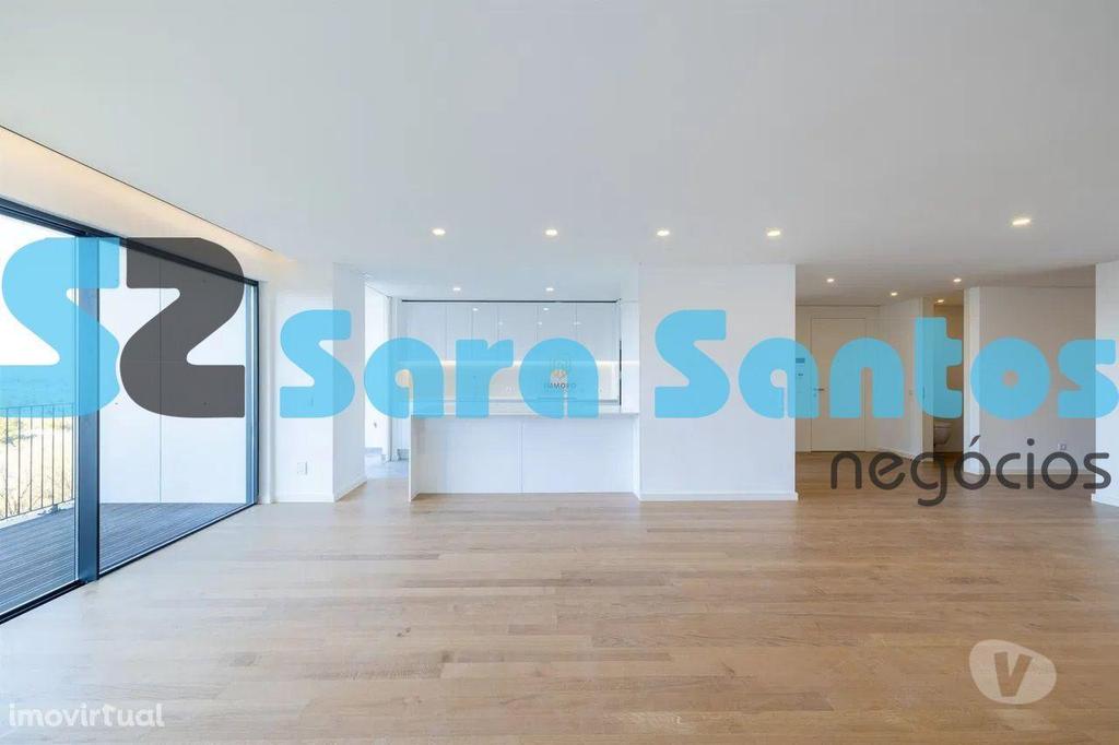 Apartamentos a venda Vila Nova de Gaia - Fotos para T3 Novo Luxo Vista Rio com 3 Suites e Garagem Box 2 carros-Vila