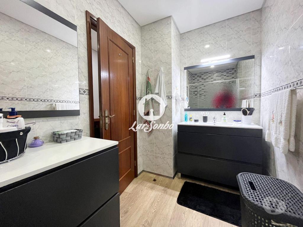 Apartamentos a venda Póvoa de Varzim - Fotos para Apartamento T2 remodelado no Centro da Póvoa de Varzim!