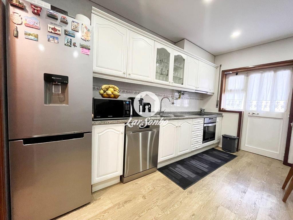 Apartamentos a venda Póvoa de Varzim - Fotos para Apartamento T2 remodelado no Centro da Póvoa de Varzim!