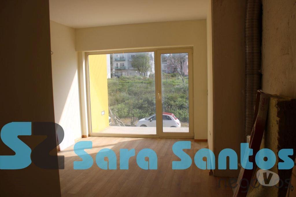 Apartamentos a venda Vila Nova de Gaia - Fotos para Moradia T4 Nova C 2 Suites aos Carvalhos-Vila Nova Gaia (SS0658)