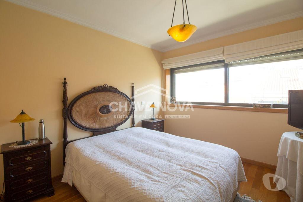 Apartamentos a venda Porto - Fotos para Porto-Moradia T4 na Senhora da Hora (PRTBV 00293)