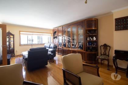 Casas a venda - Fotos para Porto-Moradia T4 na Senhora da Hora (PRTBV 00293)