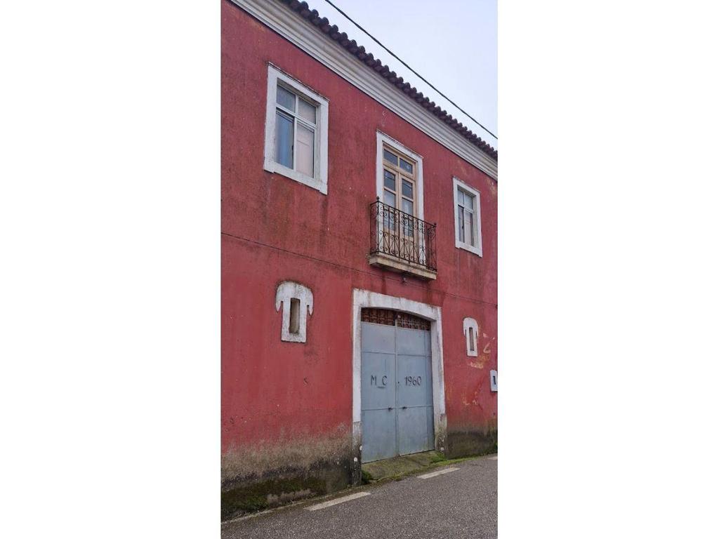 Apartamentos a venda Anadia - Fotos para Anadia-Casa Antiga T3 + terreno agrícola (952 2024)