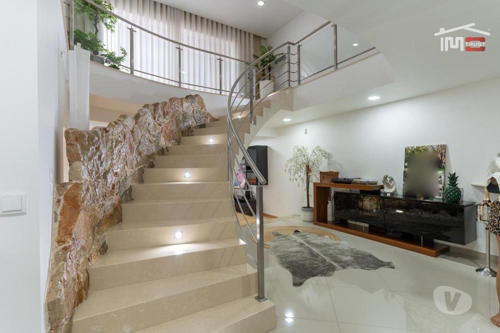 Apartamentos a venda Ourém - Fotos para Excelente Moradia com piscina e áreas acima da media e