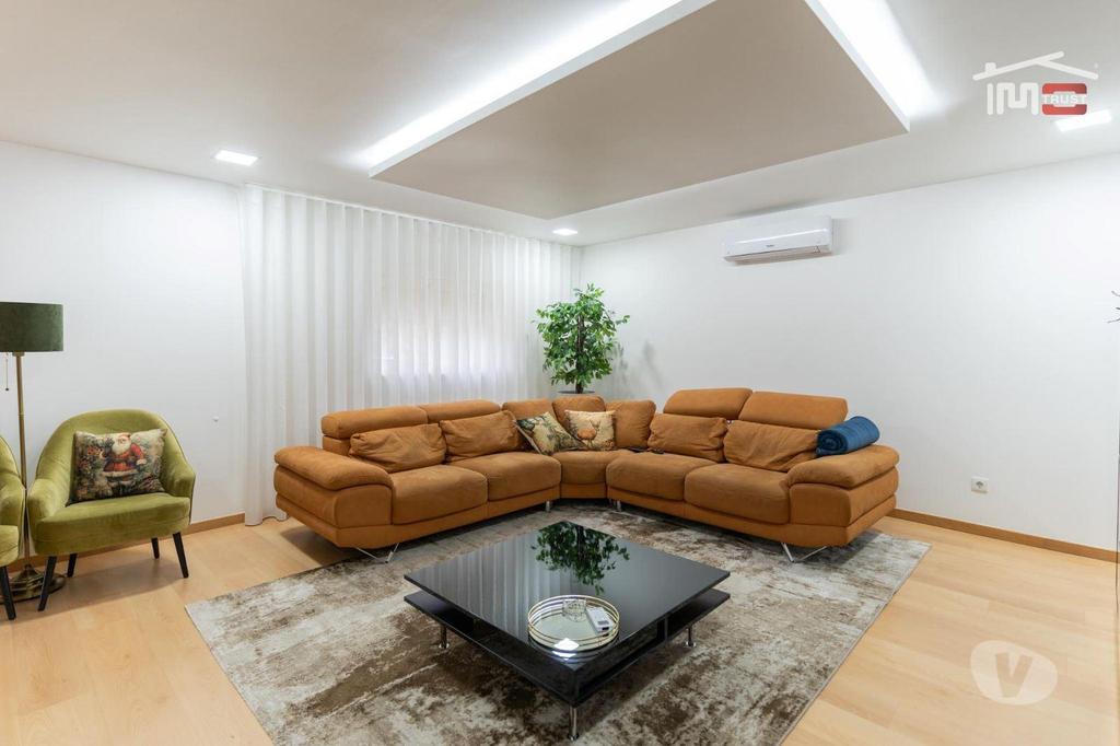 Apartamentos a venda Ourém - Fotos para Excelente Moradia com piscina e áreas acima da media e