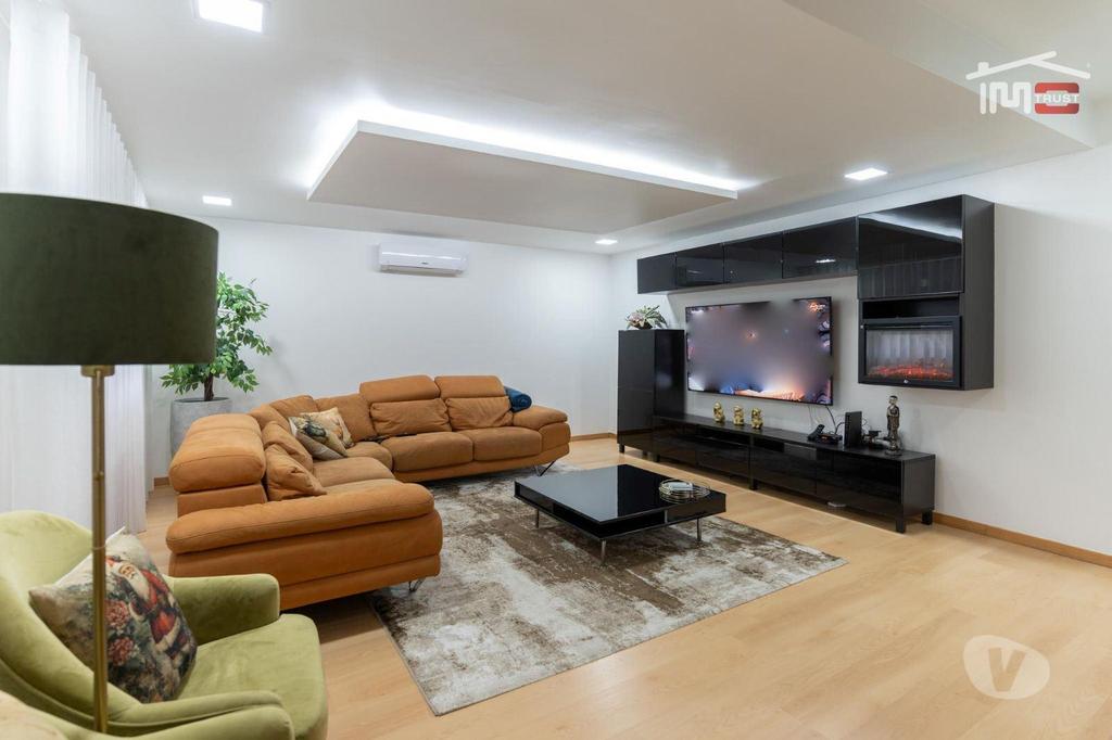 Apartamentos a venda Ourém - Fotos para Excelente Moradia com piscina e áreas acima da media e