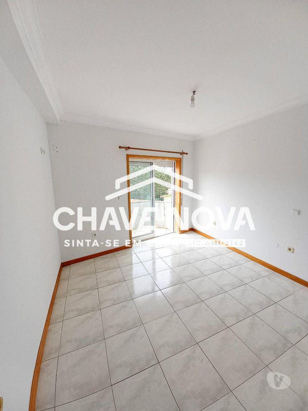 Apartamentos a venda Trofa - Fotos para Trofa-T2+1 Trofa próximo a paragem de comboio (MAI 02108)