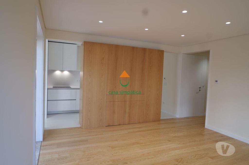 Apartamentos a venda Porto - Fotos para Porto-T3 com terraço na Boavista (CS-393G.)