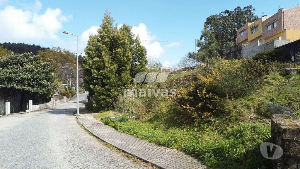 Terrenos Braga - Fotos para Braga-Lote para Moradia em Banda (A008-0077)