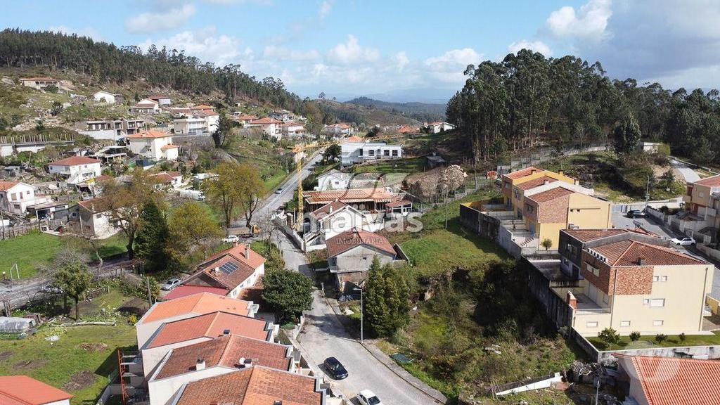 Terrenos Braga - Fotos para Braga-Lote para Moradia em Banda (A008-0077)