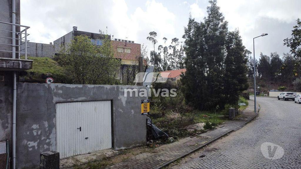 Terrenos Braga - Fotos para Lote para moradia de gaveto, novo, para venda, Braga -