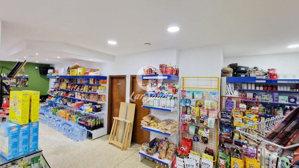 Comprar Loja Vila do Conde - Fotos para Loja para c 62m2 em Modivas, Vila do Conde