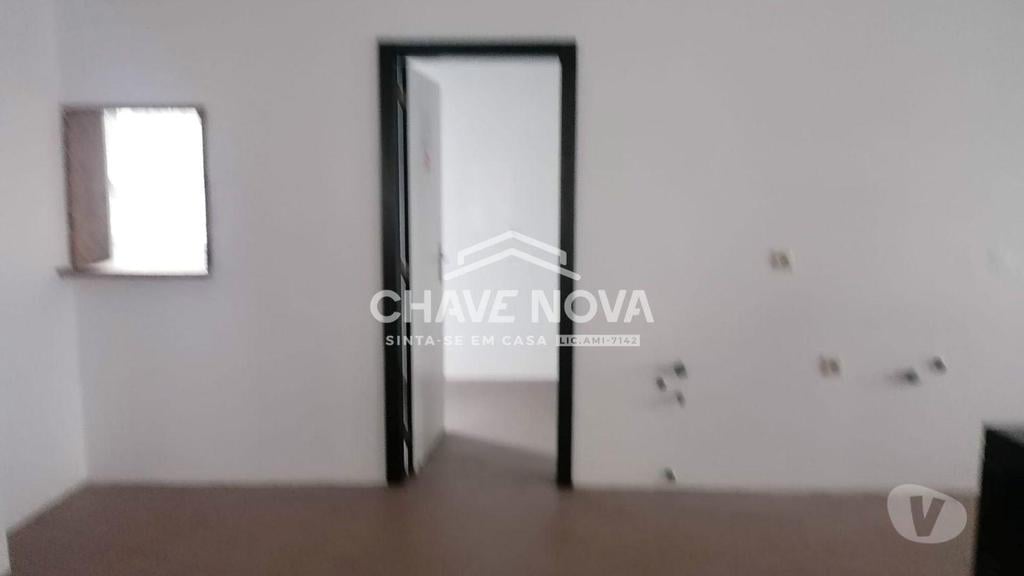 Comprar Loja Gondomar - Fotos para Espaço comercial em Fânzeres junto ao Seixo. Gondomar